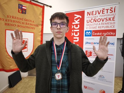 Kominík, který se vrátil pro zlato